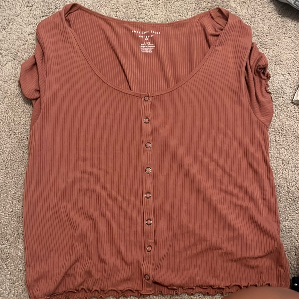 Scoop Neck shirt